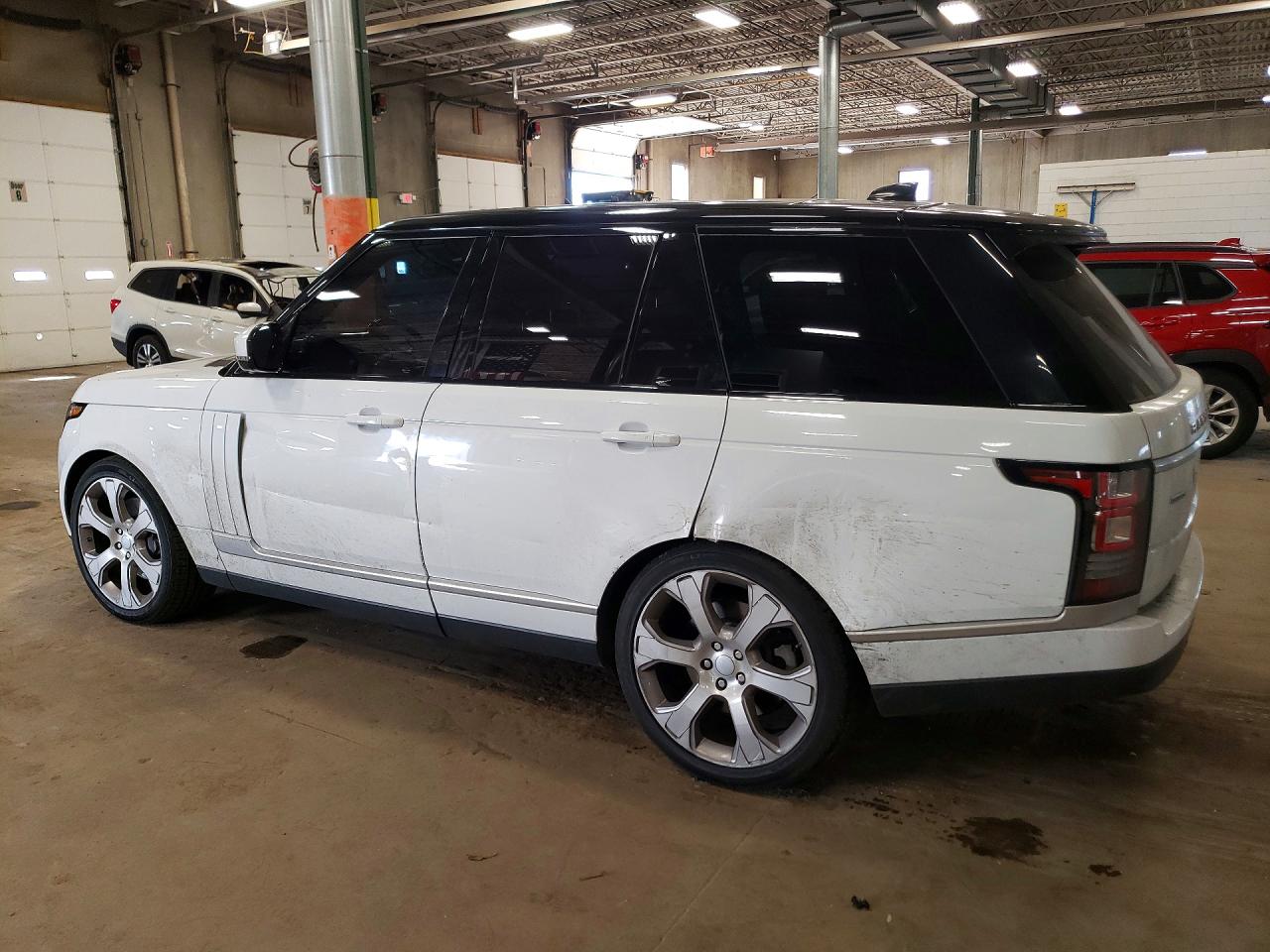 2017 Land RANGE ROVER VIN SALGS2FE6HA326097 photo 2