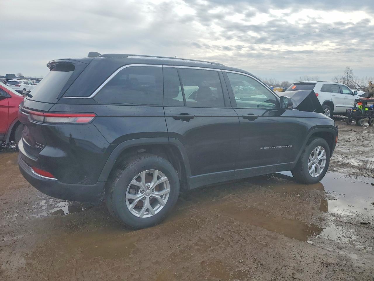 2023 Jeep Grand cher VIN 1C4RJHBGXPC517330 photo 3
