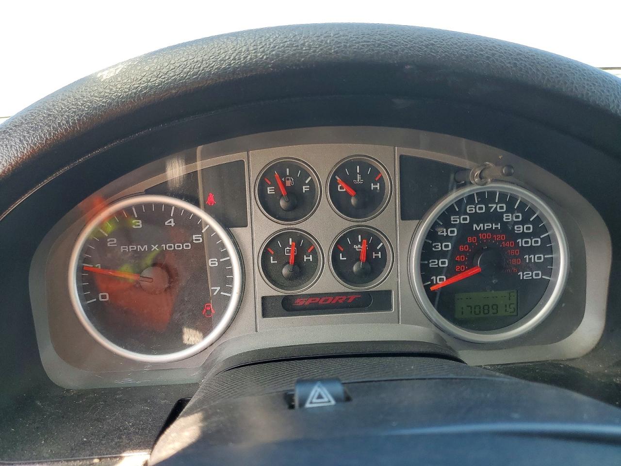 2008 Ford F150 VIN 1FTRW12W38KC55240 photo 9