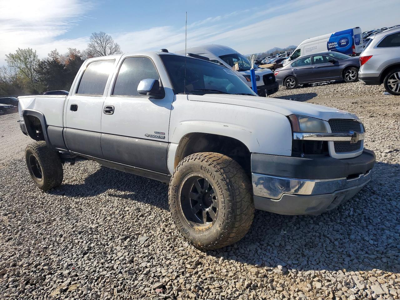 2004 Chevrolet All models VIN 1GCHK23254F185302 photo 4