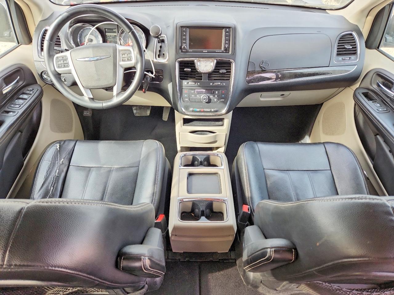2014 Chrysler Minivan VIN 2C4RC1BG1ER269524 photo 8