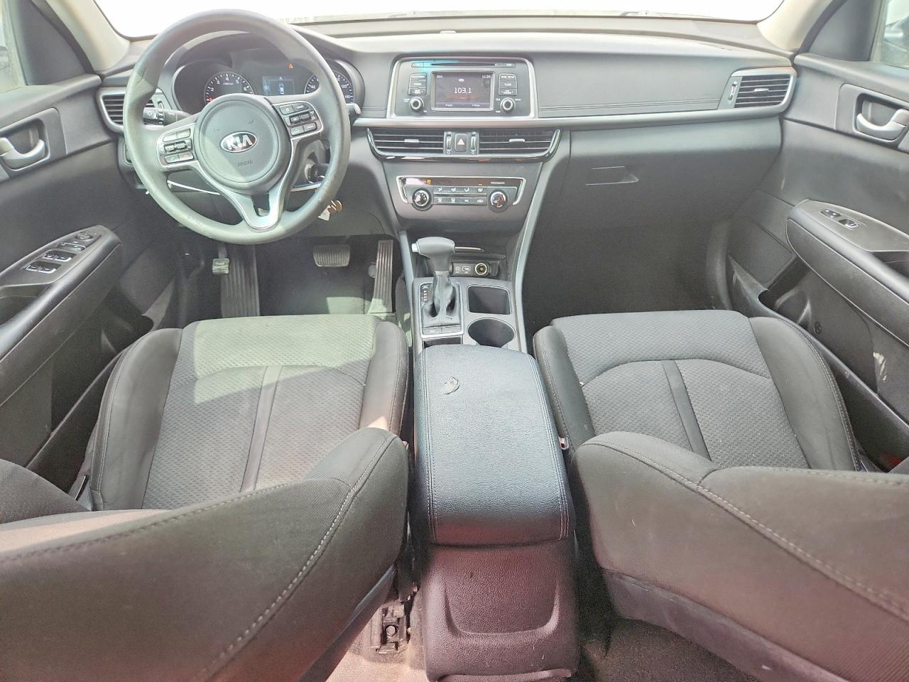 2017 Optima VIN 5XXGT4L31HG124355 photo 8