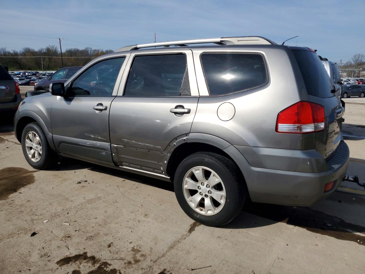 2009 Kia Borrego VIN KNDJJ741495016862 photo 2