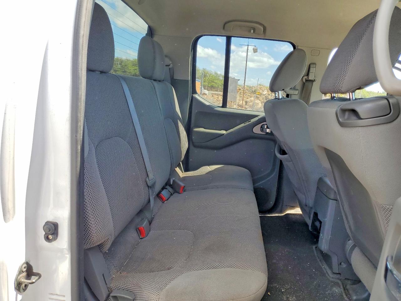 2010 NISS Frontier VIN 1N6AD0ER3AC447614 photo 10