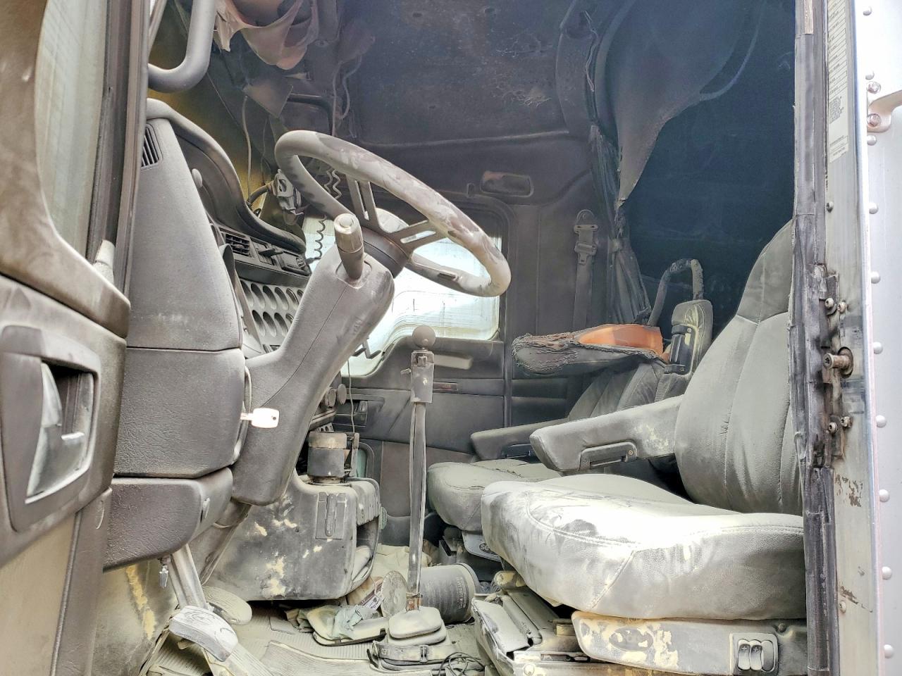 2016 KENWORTH All other VIN 1XKWD49X6GR118666 photo 5