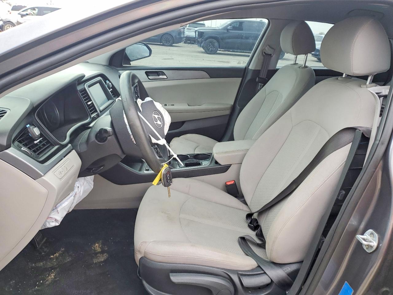 2018 Hyundai Sonata VIN 5NPE24AF0JH675958 photo 7