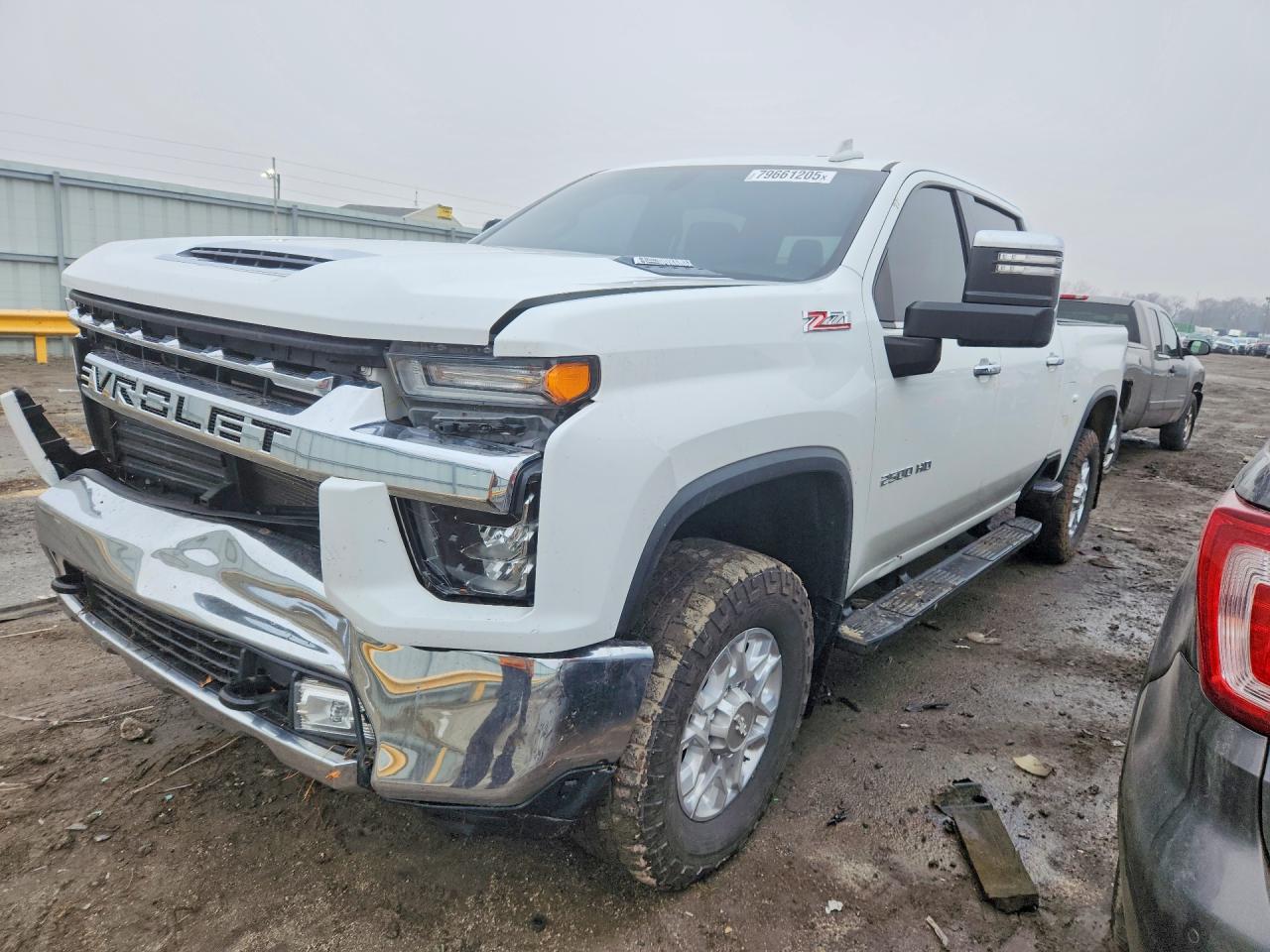 2020 Chev Silverado VIN 1GC1YPEY8LF271183 photo 1