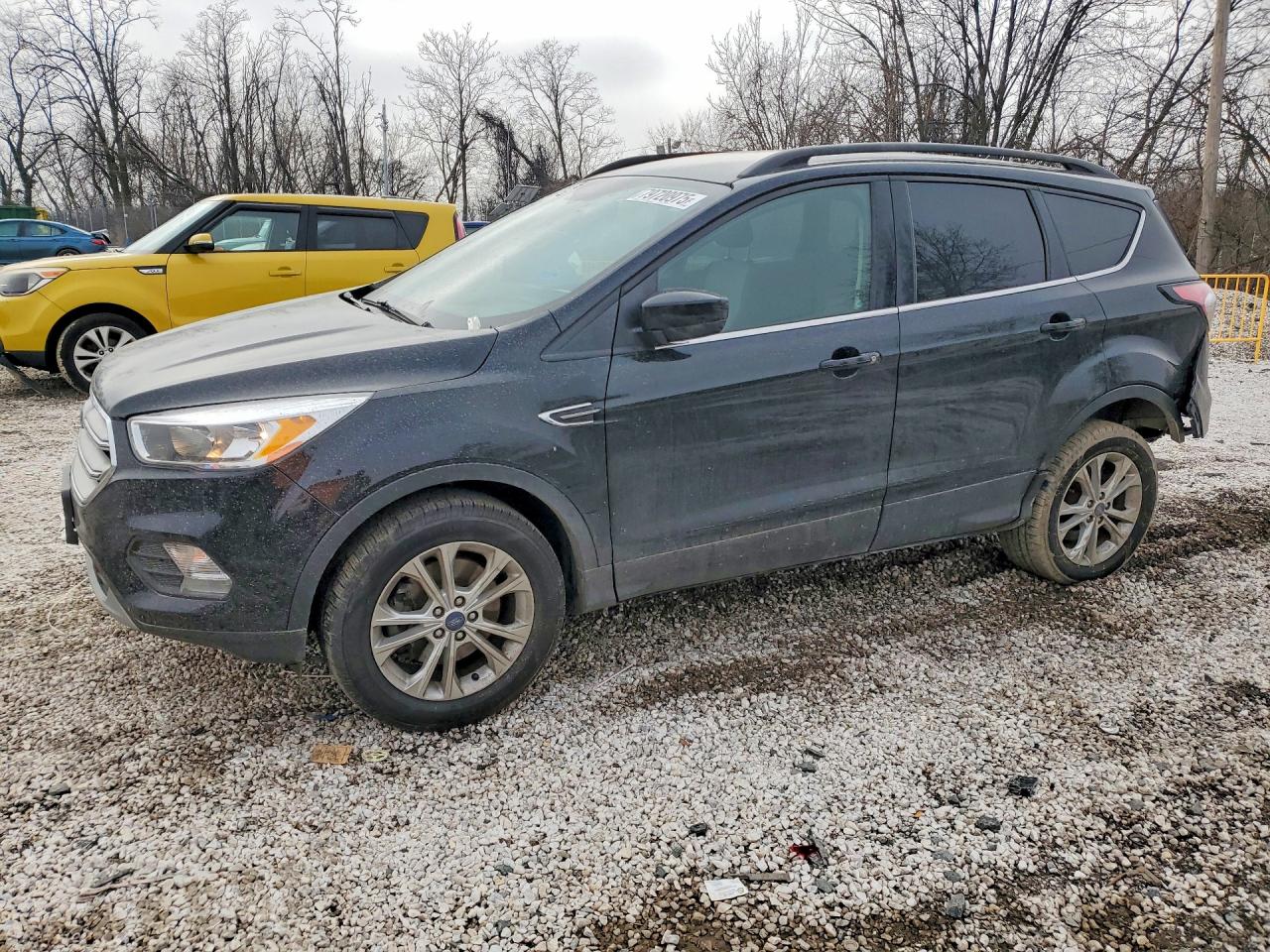 2018 Ford Escape VIN 1FMCU9GD9JUA28772 photo 1