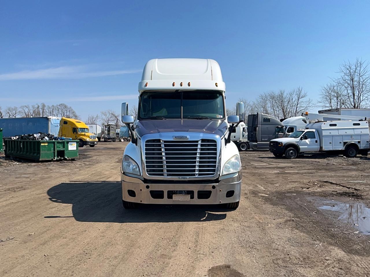 2013 FREIGHTLINER All other VIN 1FUJGLDR4DLBV8738 photo 6