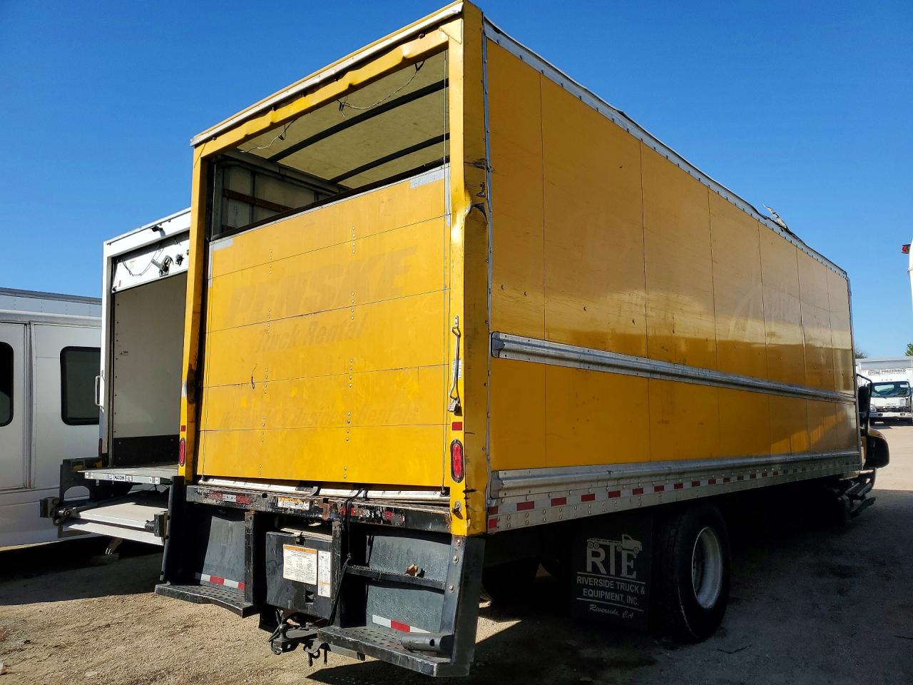 2018 International 4000 serie VIN 1HTMMMML2JH446724 photo 3