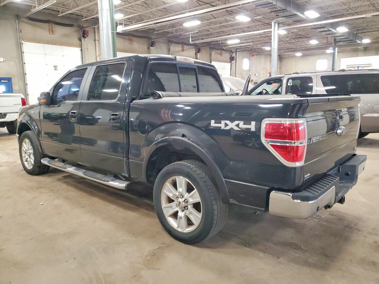 2010 Ford F150 VIN 1FTFW1EV0AKB58699 photo 2