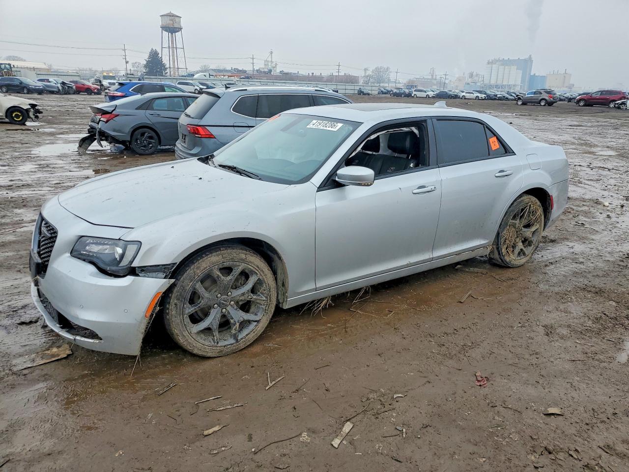 2023 Chrysler 300 VIN 2C3CCABG8PH616690 photo 1