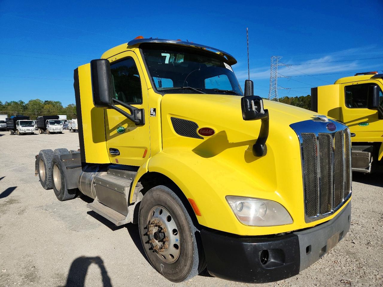 2017 PETERBILT All other VIN 1XPBDP9X0HD410841 photo 1