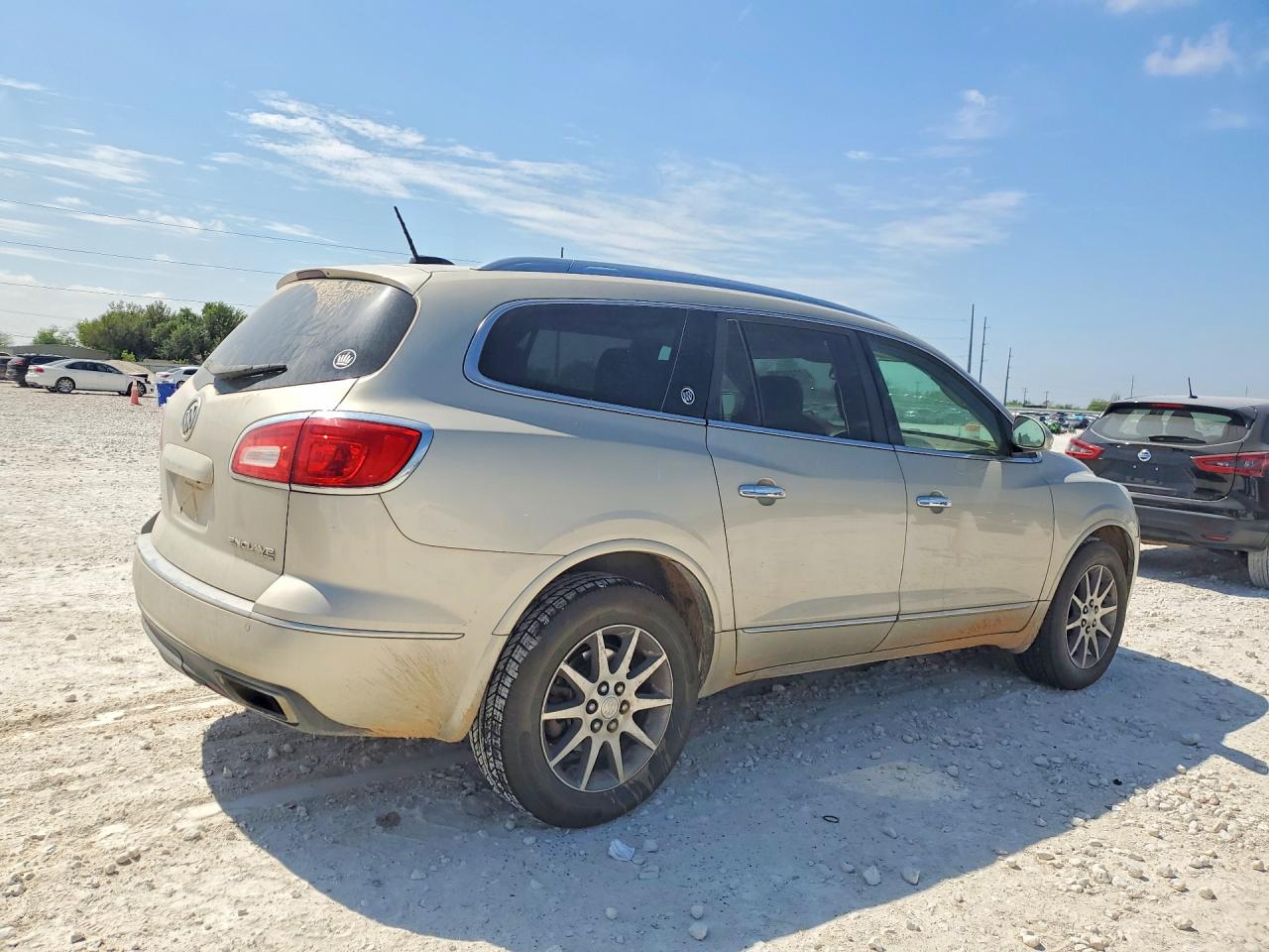 2017 Enclave VIN 5GAKVBKD1HJ183941 photo 3
