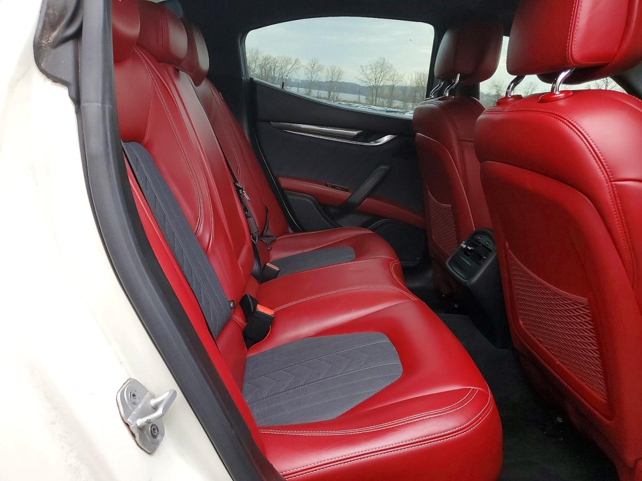2019 Maserati All other VIN ZAM57YTL4K1319173 photo 10