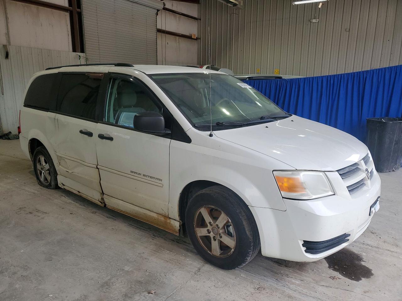 2008 Dodge Caravan VIN 1D8HN44H68B156363 photo 4
