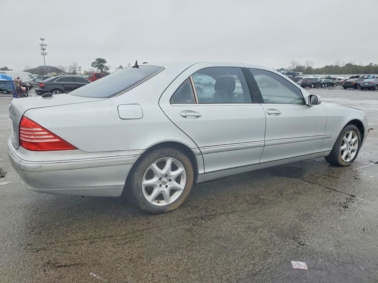 2005 Mercedes-Benz S class VIN WDBNG83J35A438371 photo 3