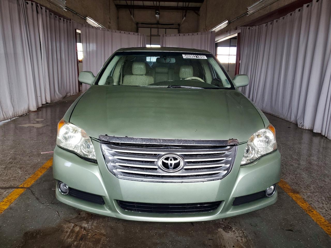 2010 Toyota Avalon VIN 4T1BK3DB8AU370246 photo 5