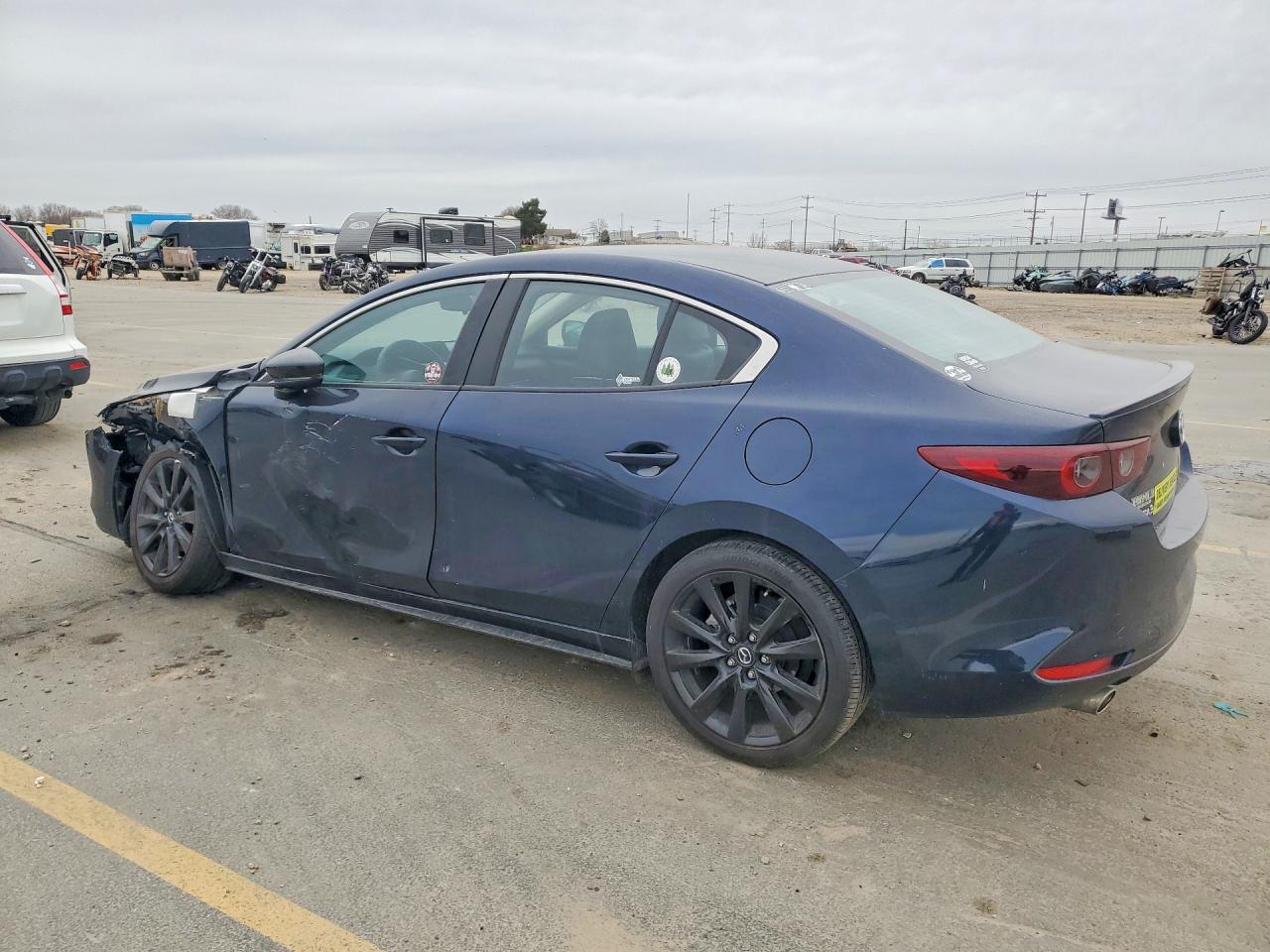 2025 Mazda Mazda3 VIN JM1BPABM9S1778661 photo 2