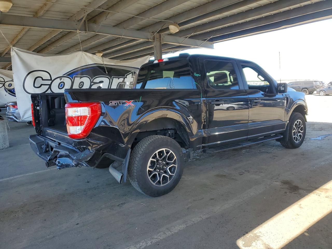 2023 Ford F150 VIN 1FTFW1E58PKF33487 photo 3