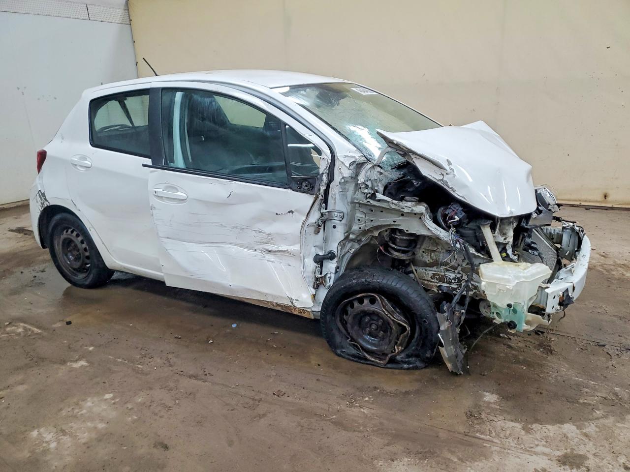 2015 Toyota Yaris VIN VNKKTUD39FA036436 photo 4