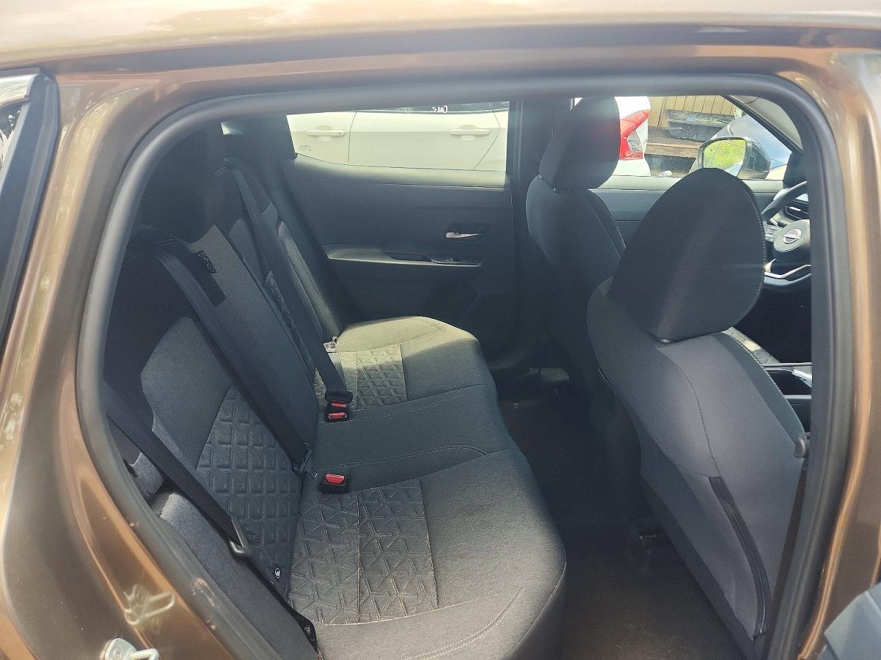 2026 Nissan Kicks VIN 3N8AP6CE2TL364393 photo 11