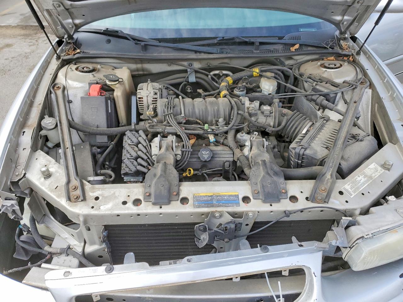 2004 Buick Regal VIN 2G4WB52K341247728 photo 11