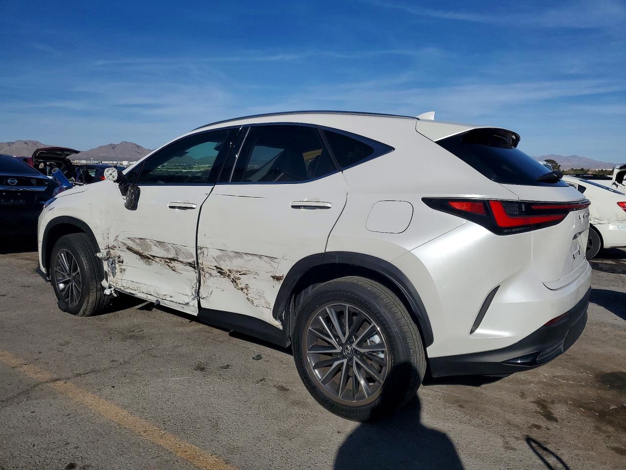 2025 LEXUS Nx 250 VIN JTJADCAZ4S5024313 photo 2