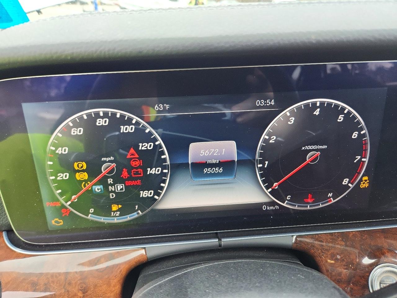 2017 Mercedes-Benz E-class VIN WDDZH6GB1HA201010 photo 9
