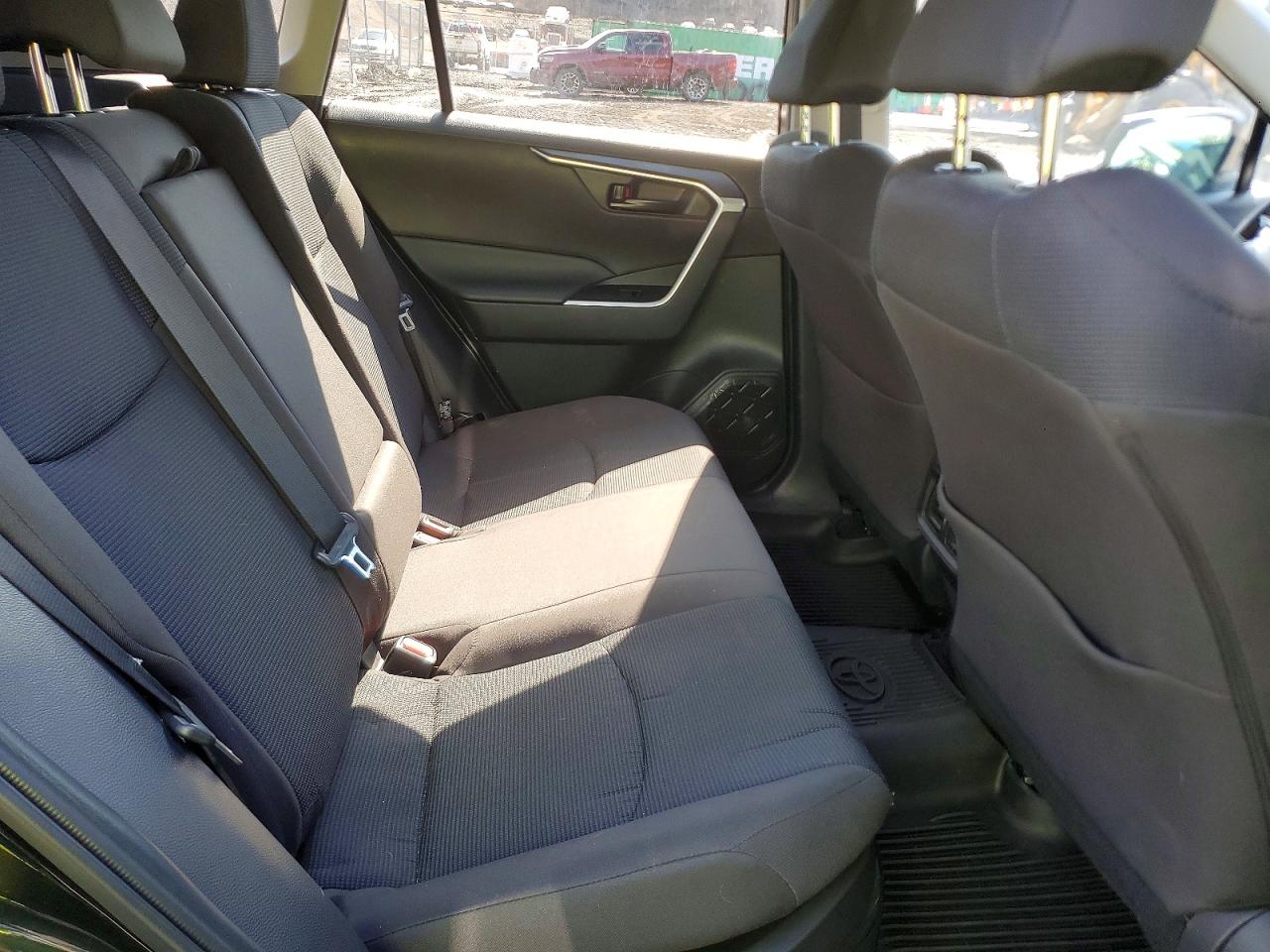 2024 Toyota Rav4 VIN 4T3MWRFV6RU144605 photo 11