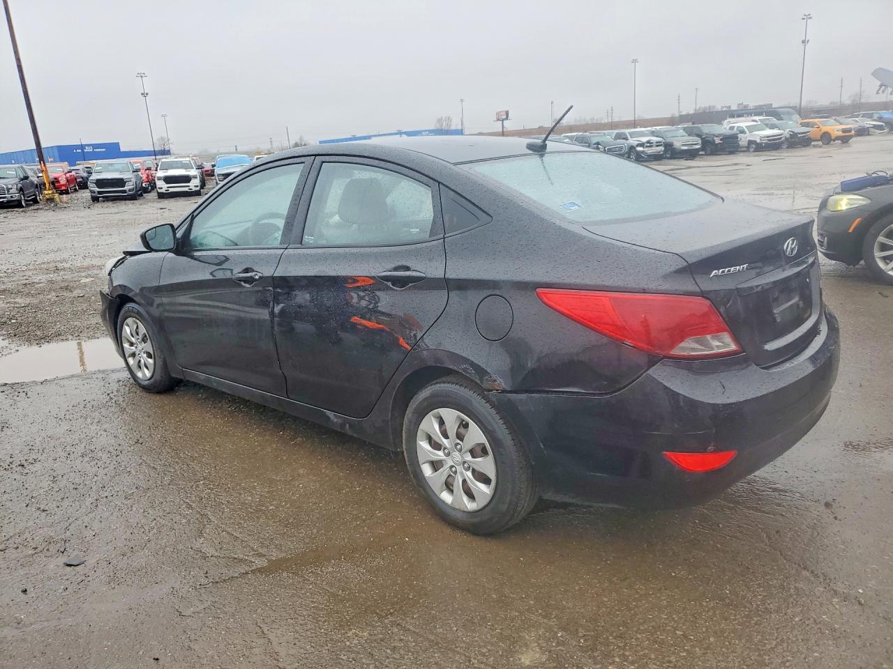 2015 Hyundai Accent VIN KMHCT4AE5FU853786 photo 2