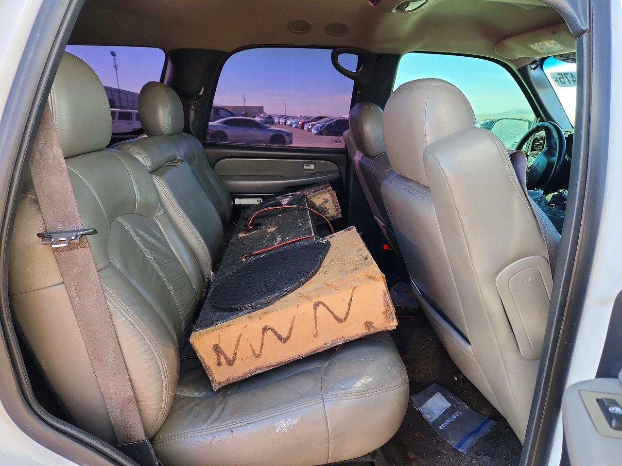 2002 CHEV Tahoe VIN 1GNEK13Z92R212157 photo 11