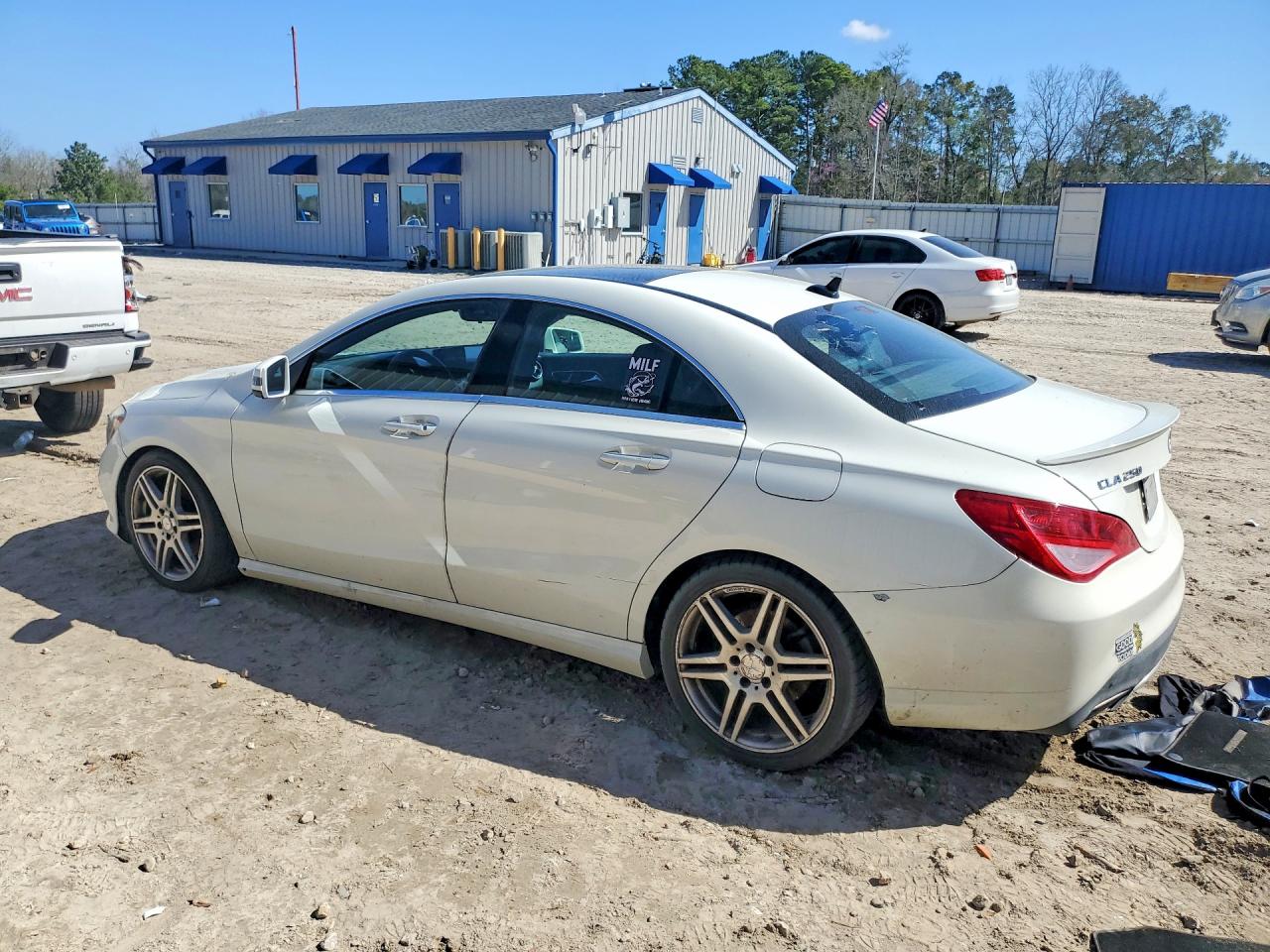 2017 Mercedes-Benz Cla-class VIN WDDSJ4EB4HN410781 photo 2