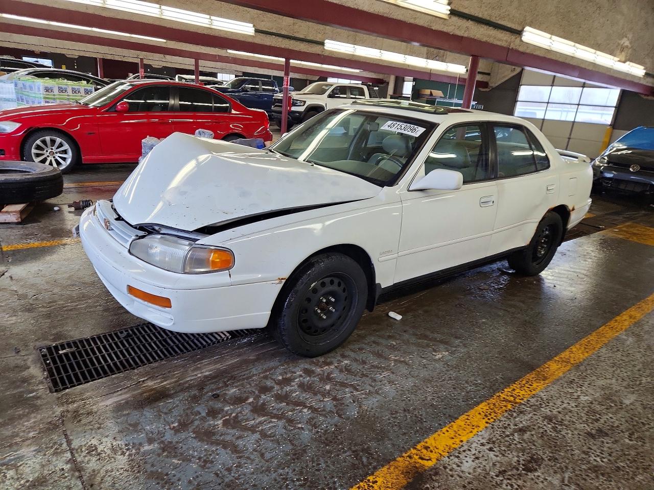1996 TOYT Camry VIN 4T1BG12K8TU816522 photo 1