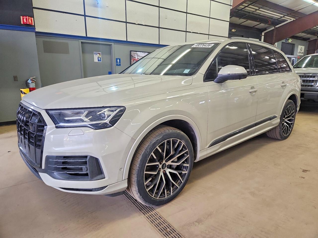2022 Audi Q7 VIN WA1LXBF73ND004546 photo 1