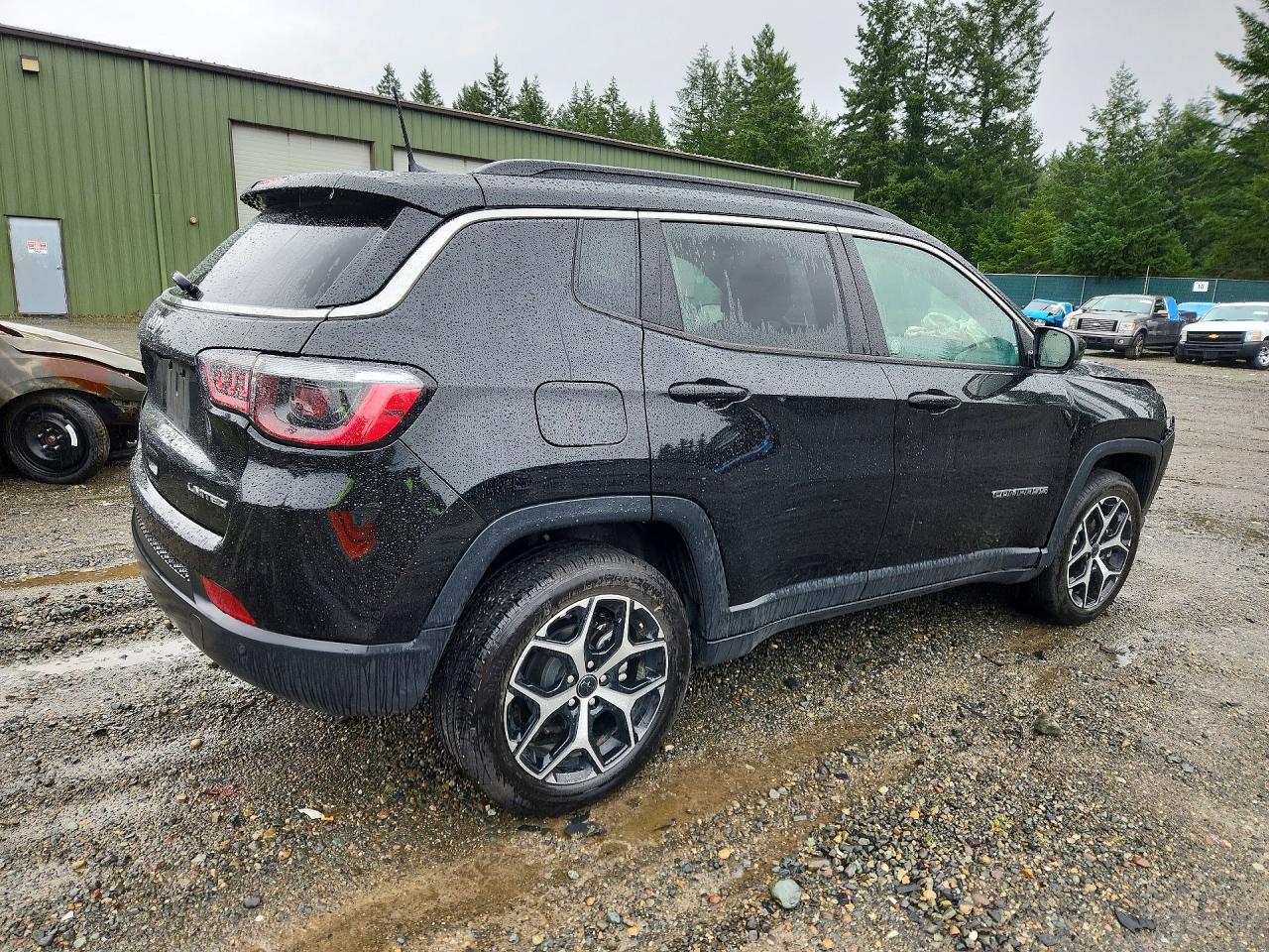 2025 Jeep Compass VIN 3C4NJDCN8ST623101 photo 3