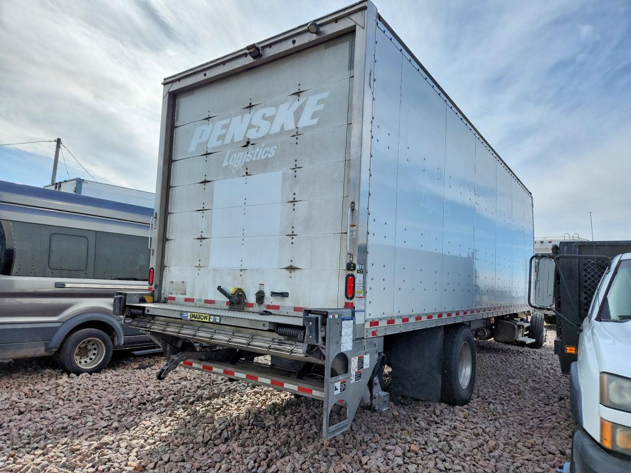 2023 FREIGHTLINER All other VIN 3ALACWFC1PDUJ2319 photo 3