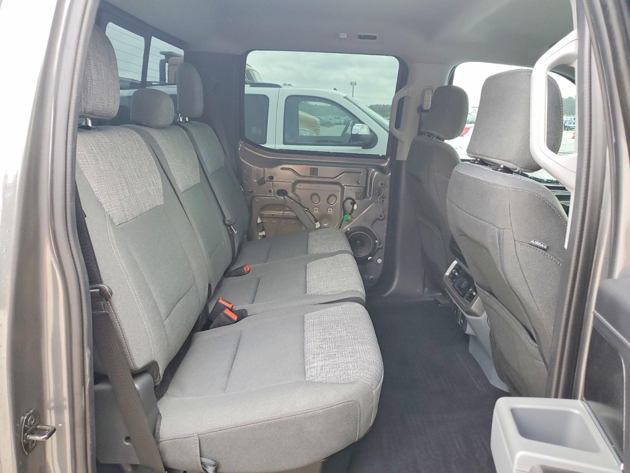 2023 Ford F150 VIN 1FTEW1C56PKF43935 photo 10