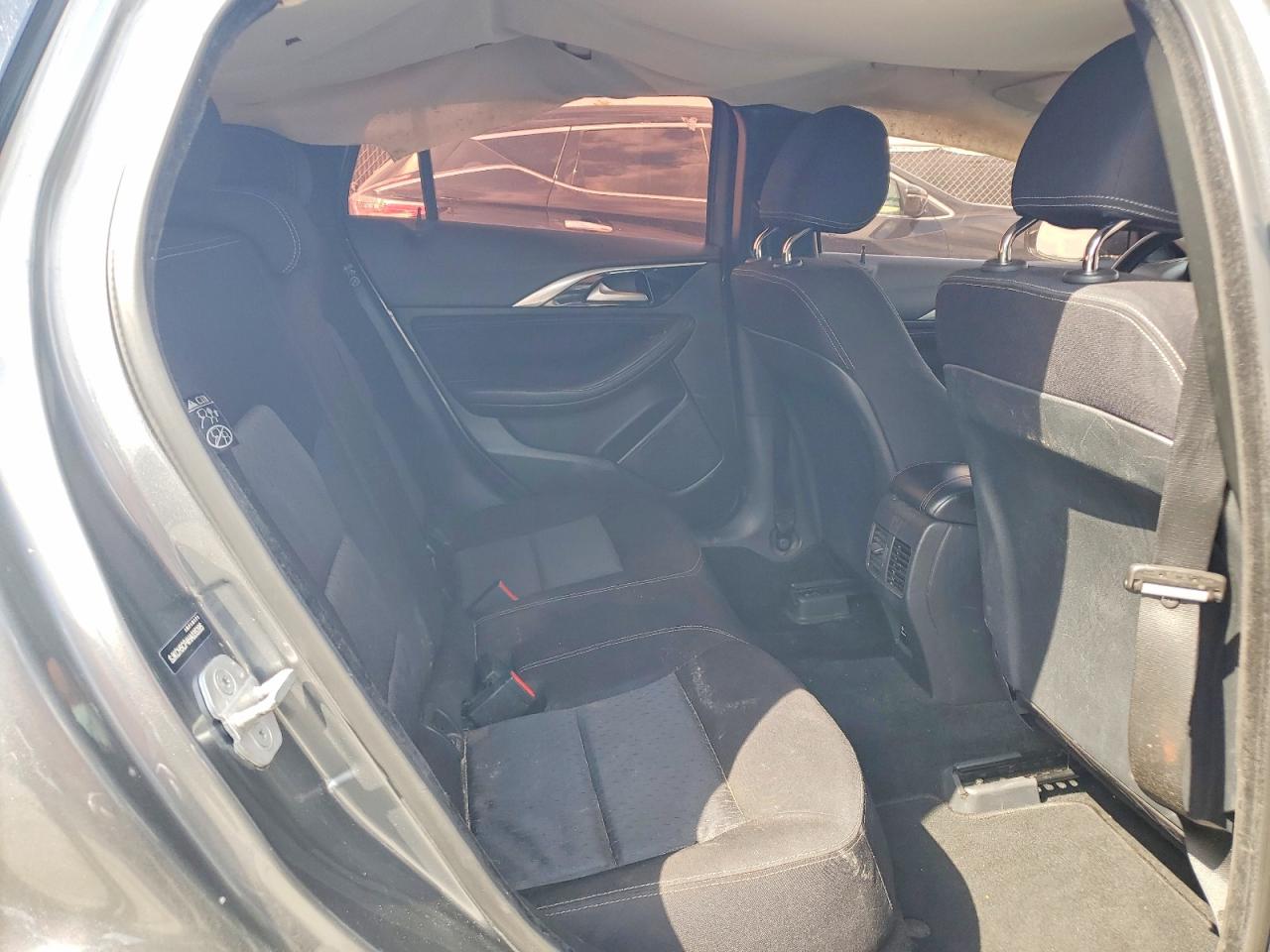 2017 Infiniti Qx30 VIN SJKCH5CP4HA035395 photo 10