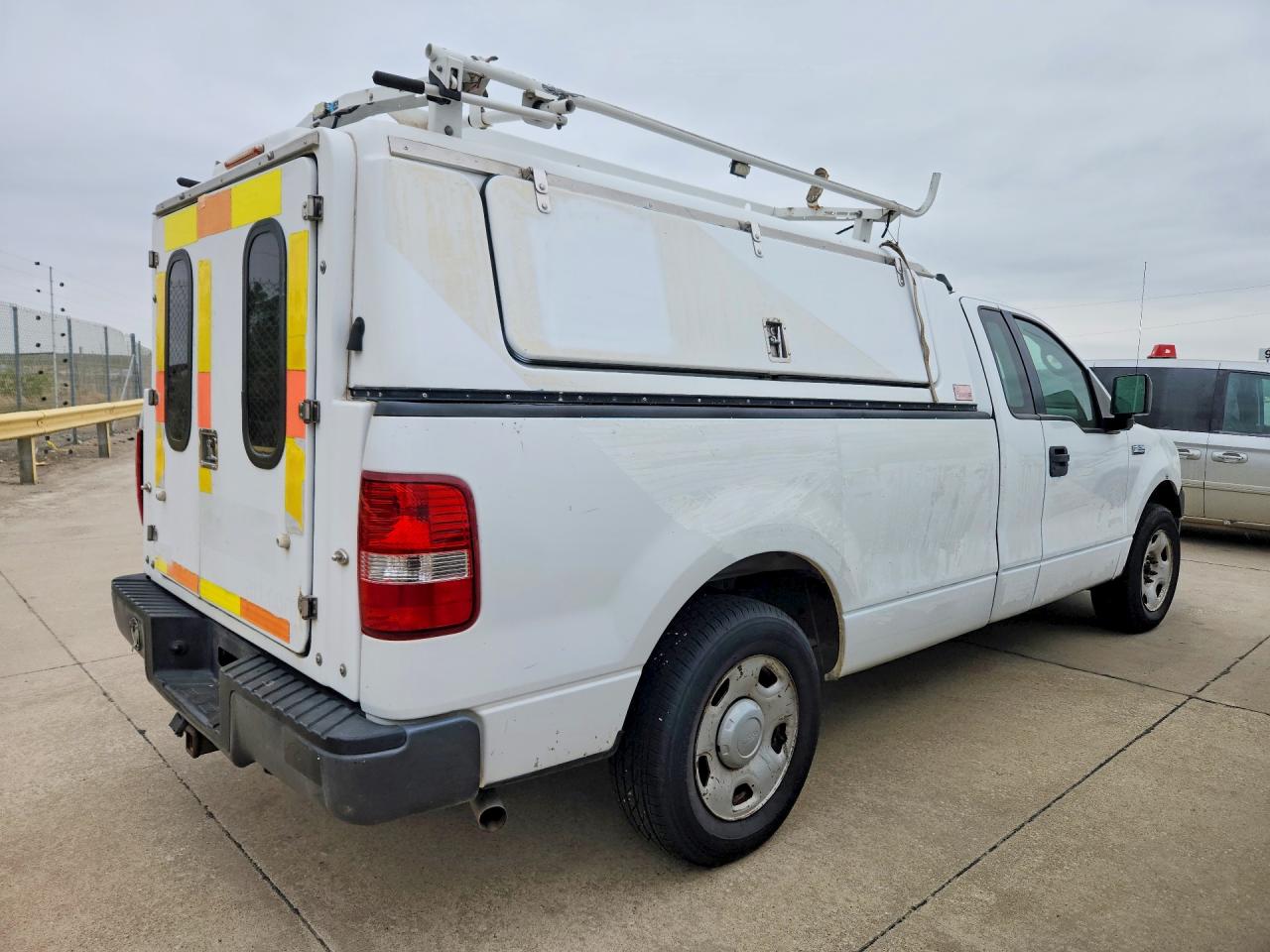2007 Ford F150 VIN 1FTRF12W27KD54114 photo 3