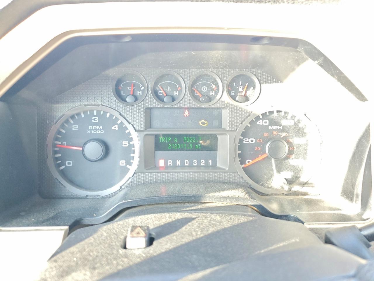 2008 Ford F450 VIN 1FD4F46YX8EB78304 photo 8