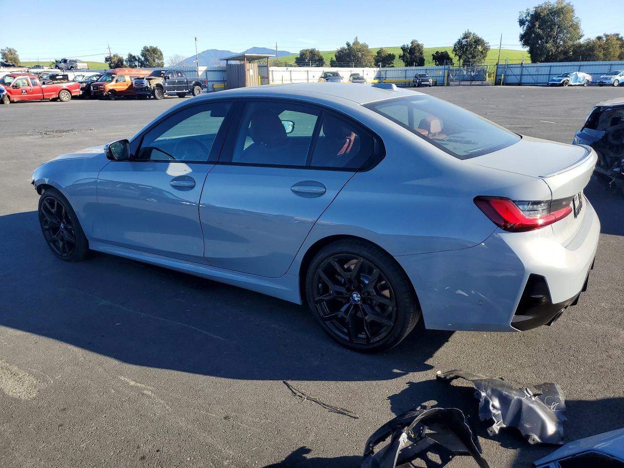 2026 BMW 3 series VIN 3MW69CW05T8F93306 photo 2