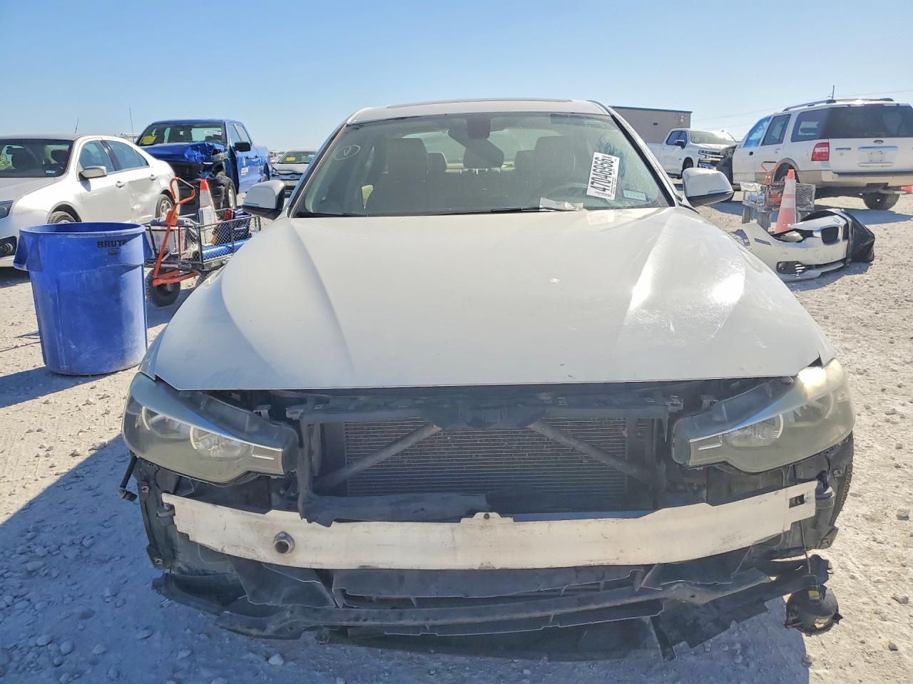 2015 BMW 3 series VIN WBA3B5C57FF961662 photo 5