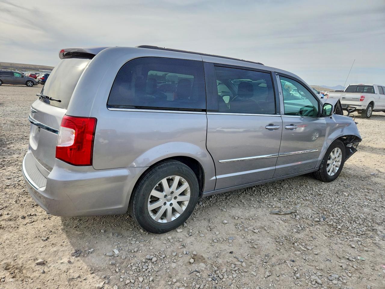 2014 Chrysler Minivan VIN 2C4RC1BG1ER269524 photo 3