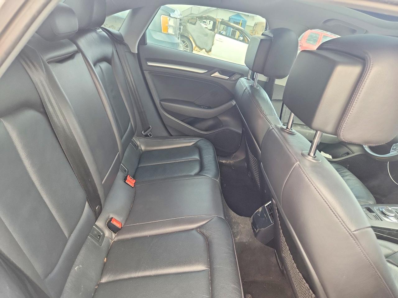 2017 Audi A3 VIN WAUAUGFF2H1043643 photo 10