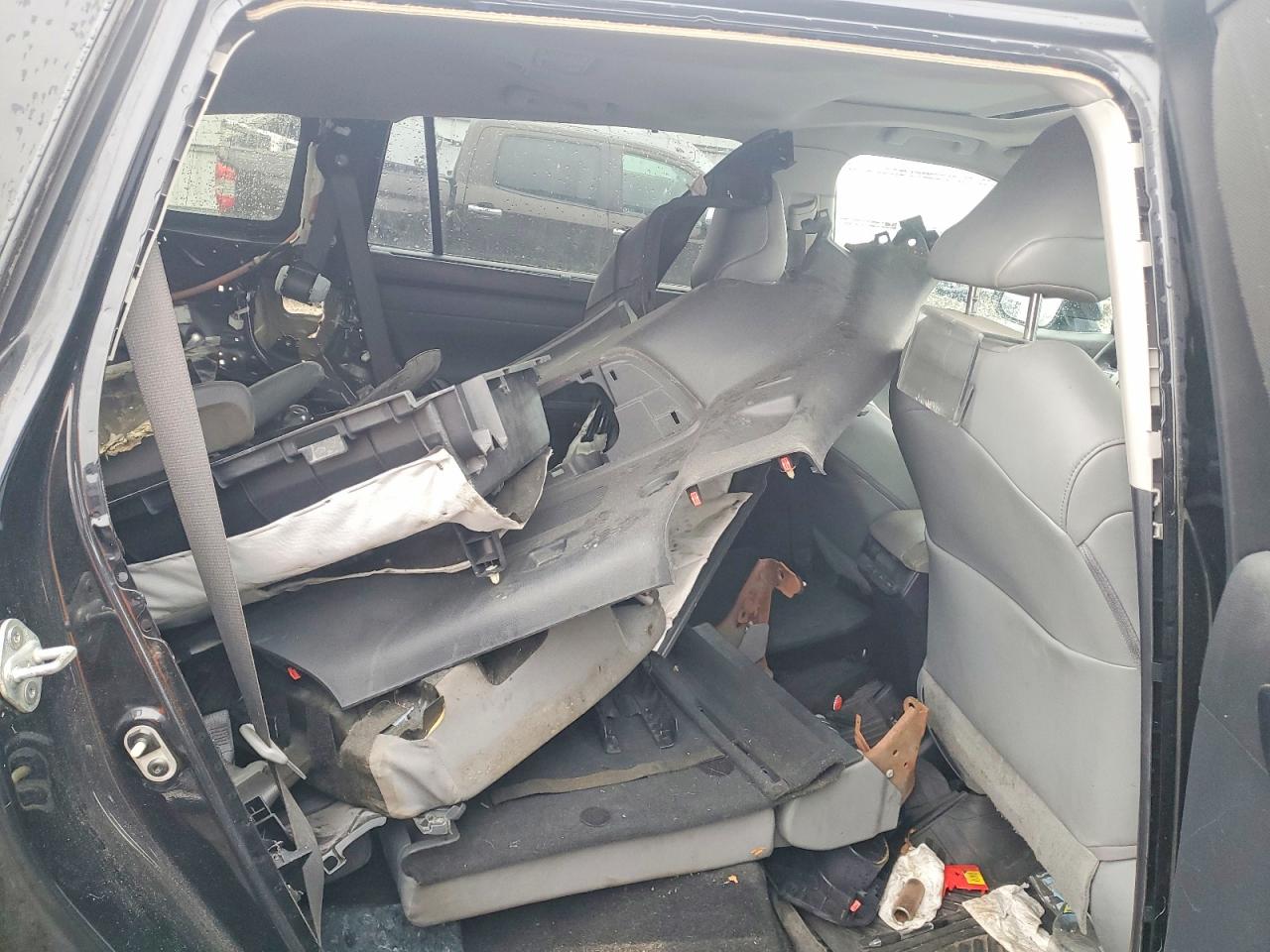 2020 Toyota Highlander VIN 5TDHZRBH8LS503177 photo 11