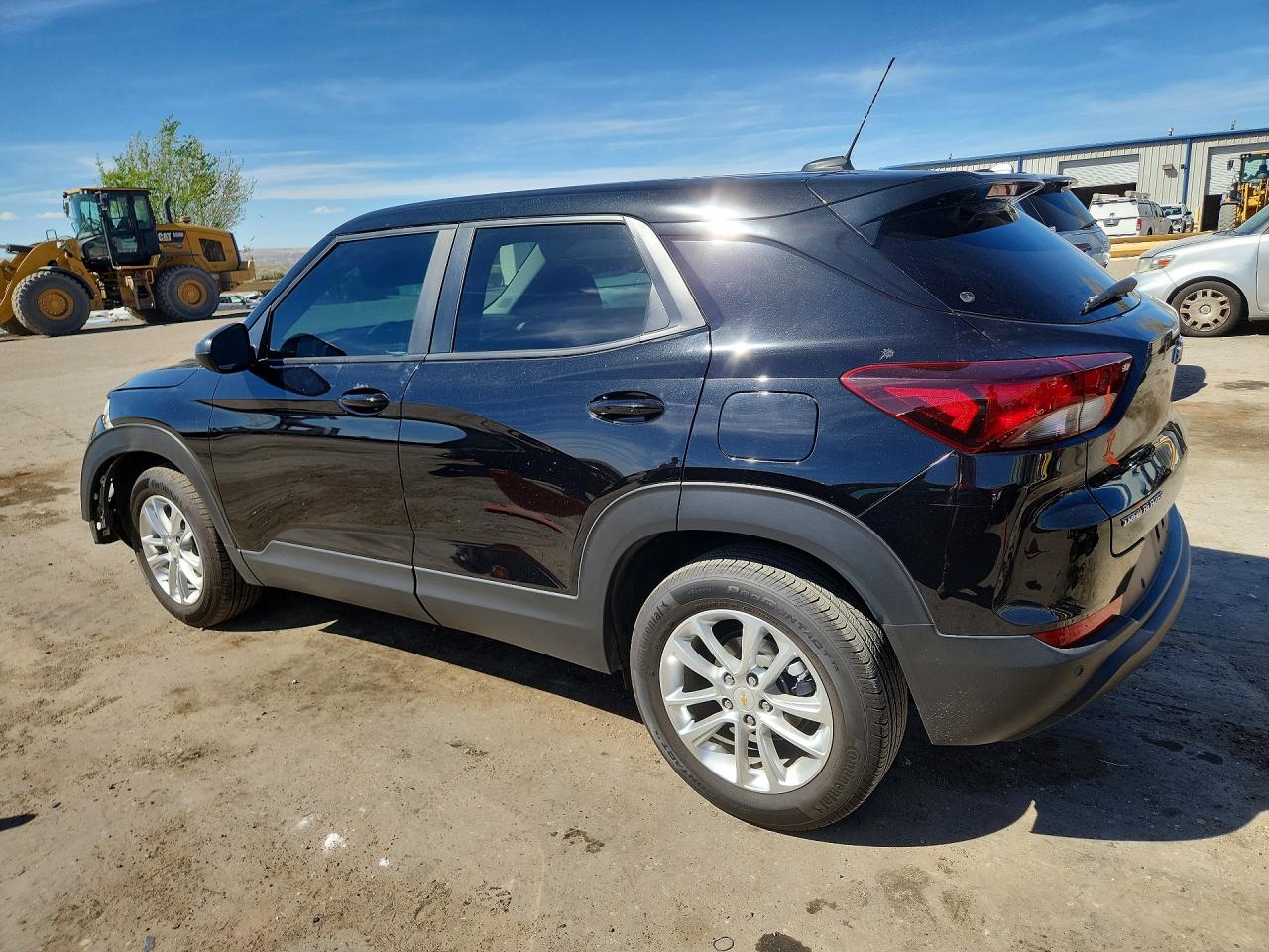 2025 Chevrolet Trailblaze VIN KL79MMSLXSB097299 photo 2