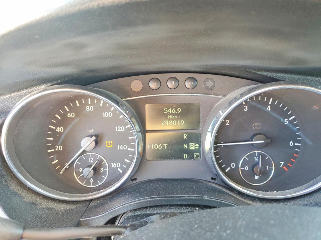 2008 Mercedes-Benz R-class VIN 4JGCB65E28A074004 photo 9