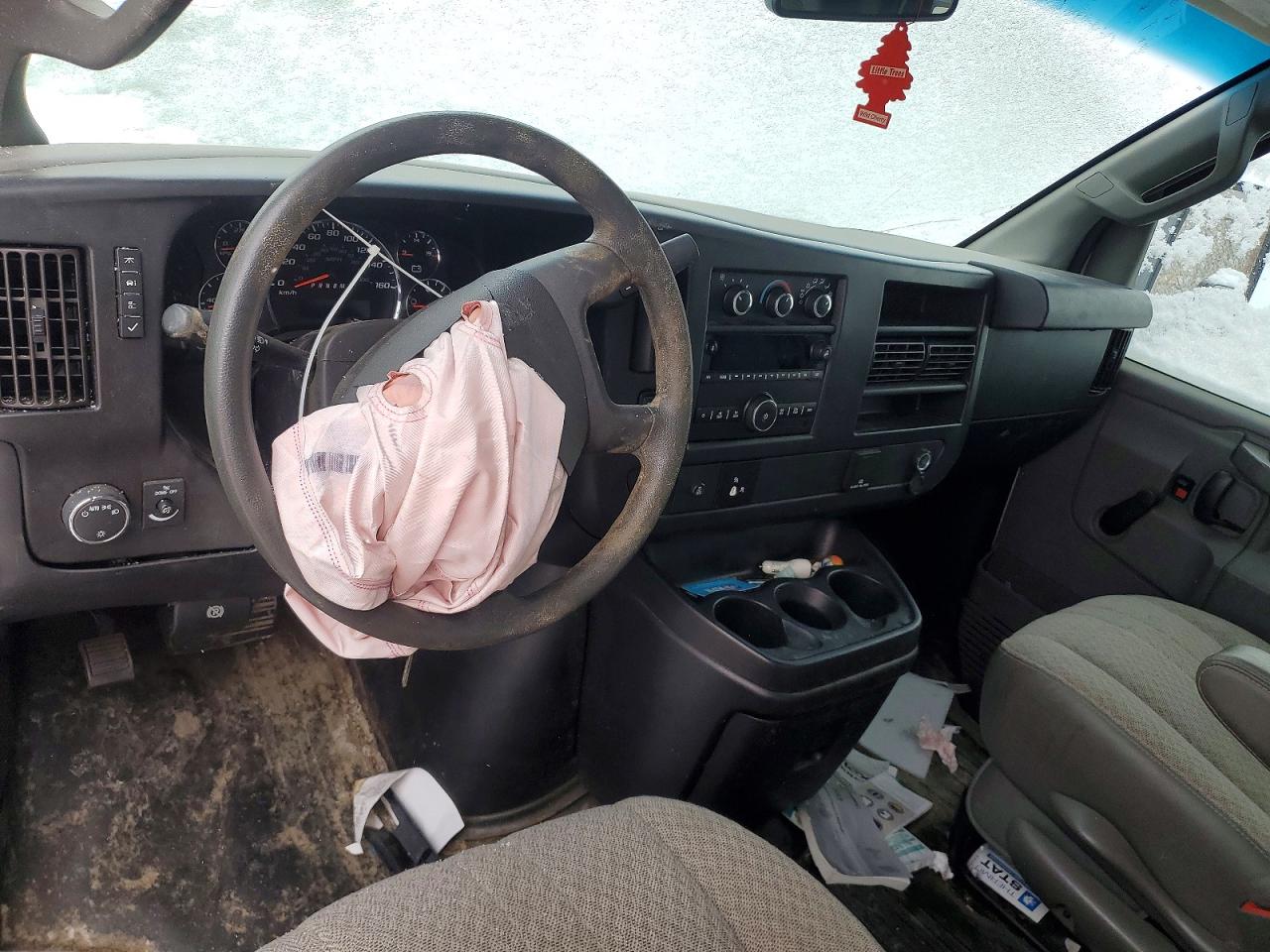 2018 GMC Savana VIN 7GZ07SFG6JN000264 photo 8