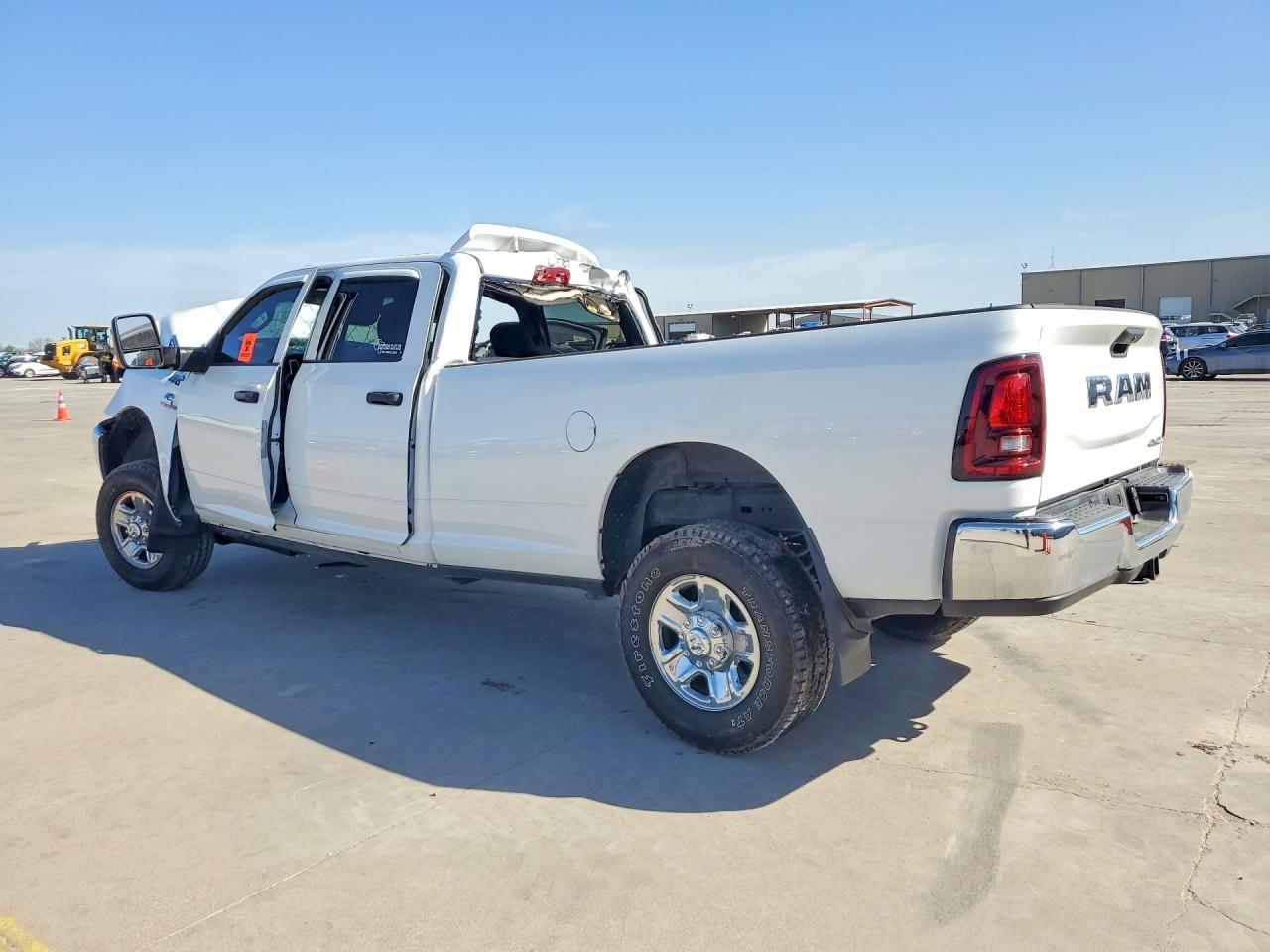 2025 RAM 2500 VIN 3C6UR5HL6SG557150 photo 2